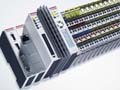 Beckhoff 緊湊型嵌入式PC，理想用于中等控制任務