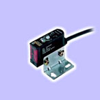 日本OMRON 光電傳感器-放大器內藏型-耐油＊長距離-E3S-B（代理）