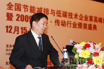 杜俊明