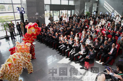臺達上海運營中心暨研發大樓開幕典禮，祥獅獻瑞表演，全場兩百位賓客鼓掌叫好