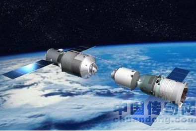 左為天宮系列空間實(shí)驗(yàn)室、右為神舟飛船