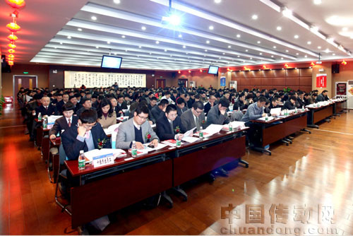 鄧建玲出席國電南自2012年工作會(huì)議暨職工（會(huì)員）代表大會(huì)
