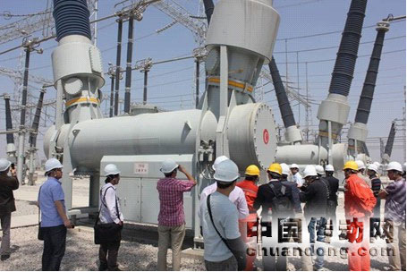  洛川750kV智能遍地那站試點工程現場觀摩