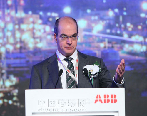 ABB北亞區(qū)總裁，ABB（中國）有限公司董事長兼總裁方秦在2012ABB自動(dòng)化世界開幕式上作主旨演講